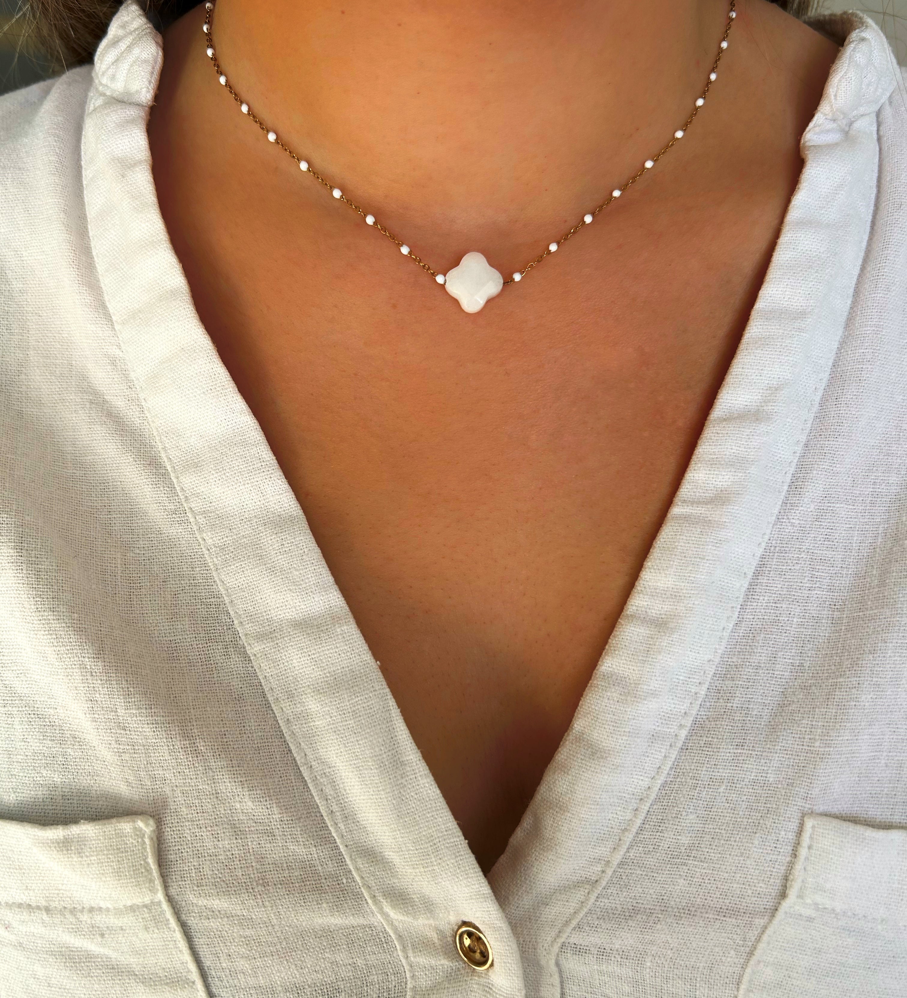 COLLIER MILA